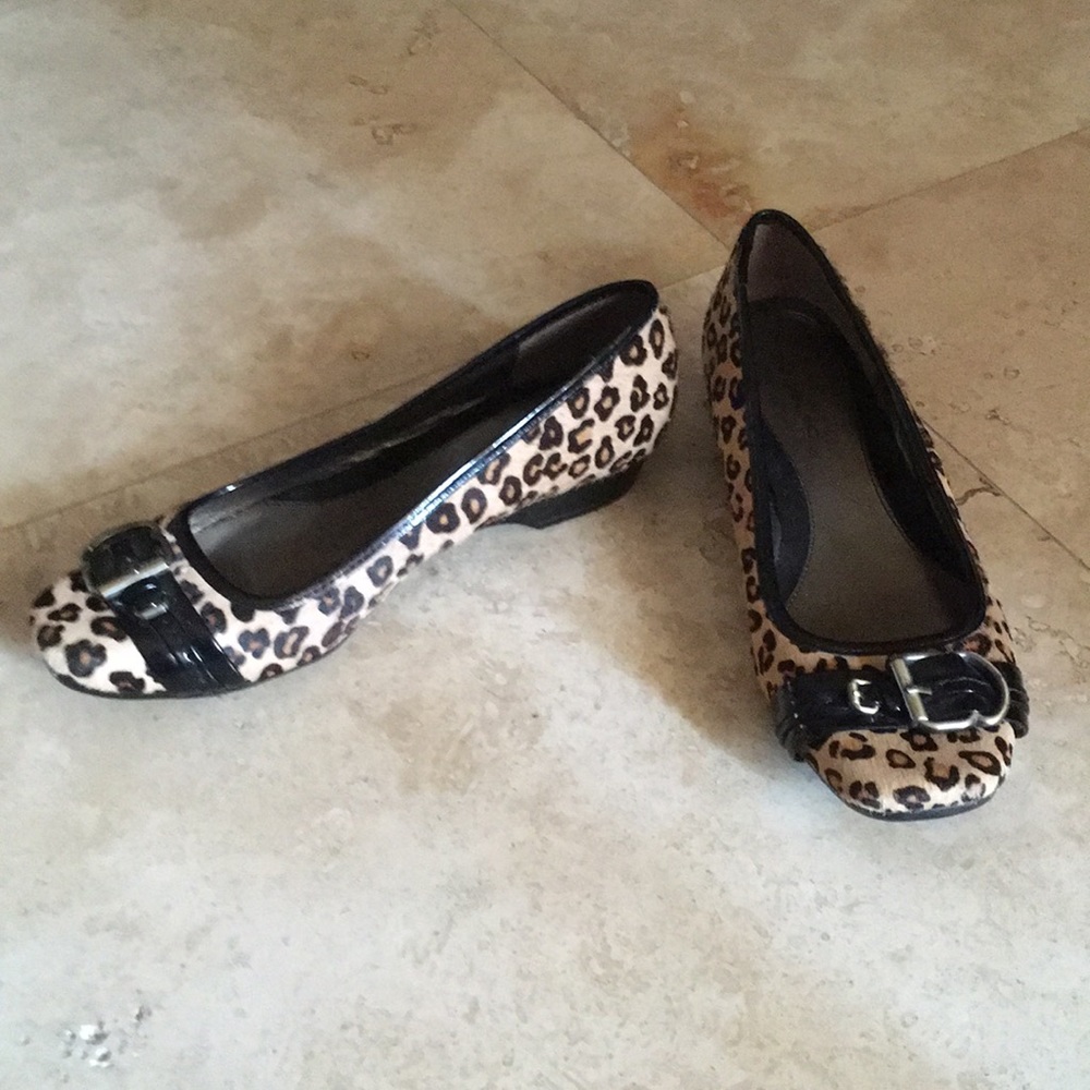 Bandolino animal print/ leopard/cheetah shoes